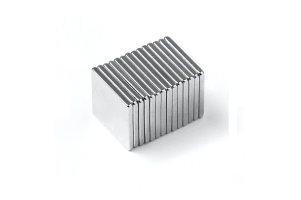 10x10x1mm thin square neodymium magnets1648446438