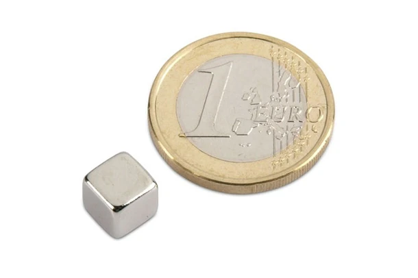 neodymium cube mangets 7x7x7mm