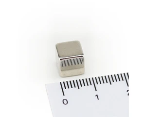 8mm Rare Earth Neodymium Cube Magnets