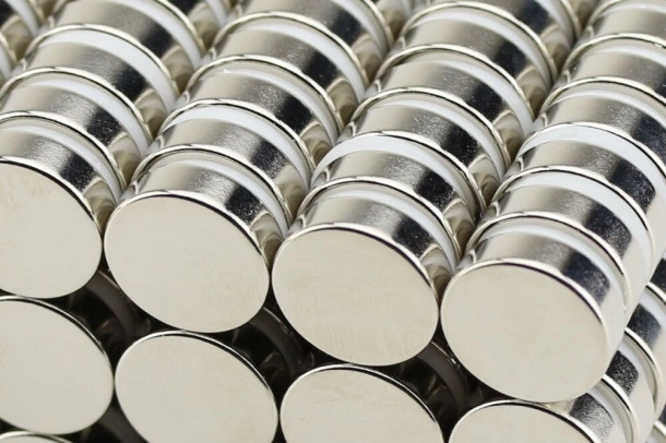 disc-neodymium-magnets-18-4mm